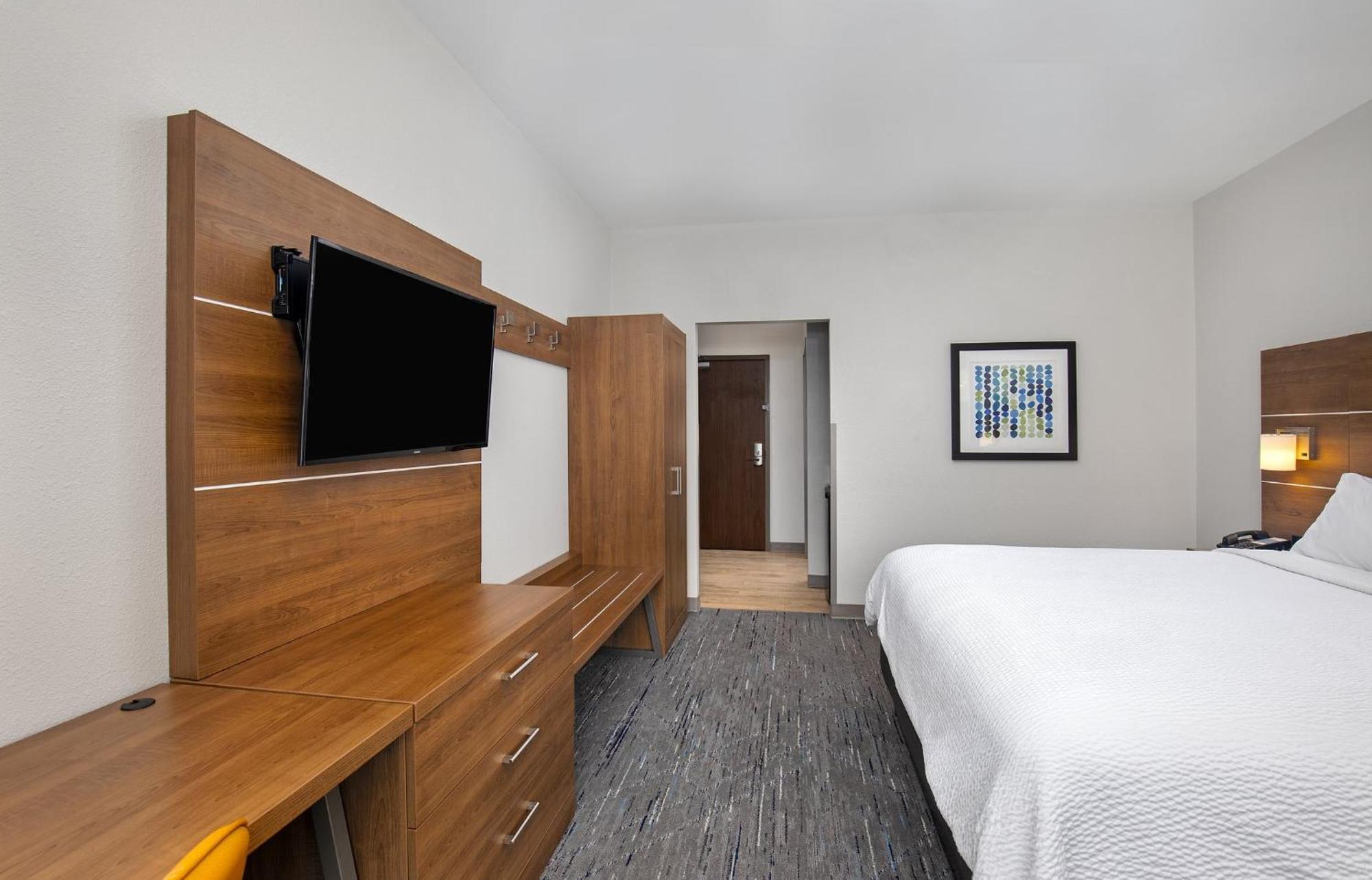 Holiday Inn Express & Suites - Carrollton West By Ihg Kültér fotó